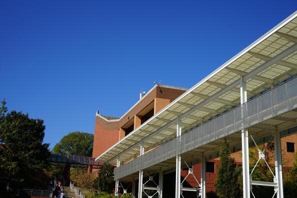 斯坦福大学研究生的第一年学费