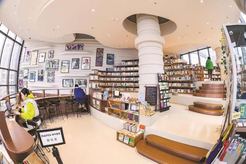 靠“养”的书店，赋能商场“文化力”