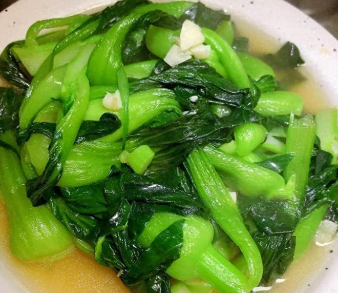 青菜炒得香脆，教你如何轻松掌握秘诀！