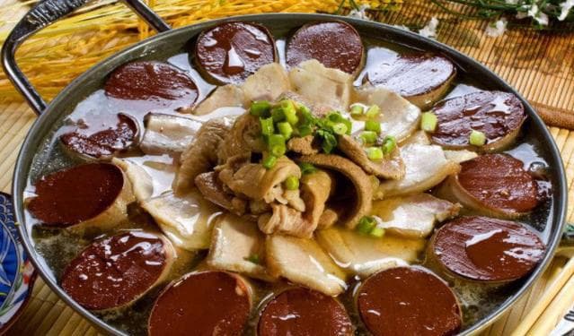 杀猪菜：年味里的温情盛宴