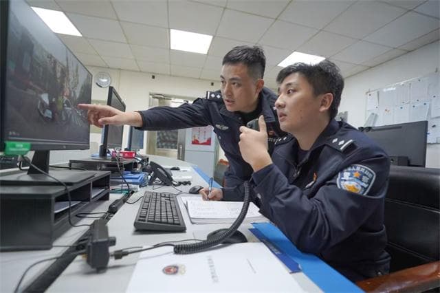 上海徐汇公安创新“法制员+指挥员”模式，助推矛盾纠纷依法化解