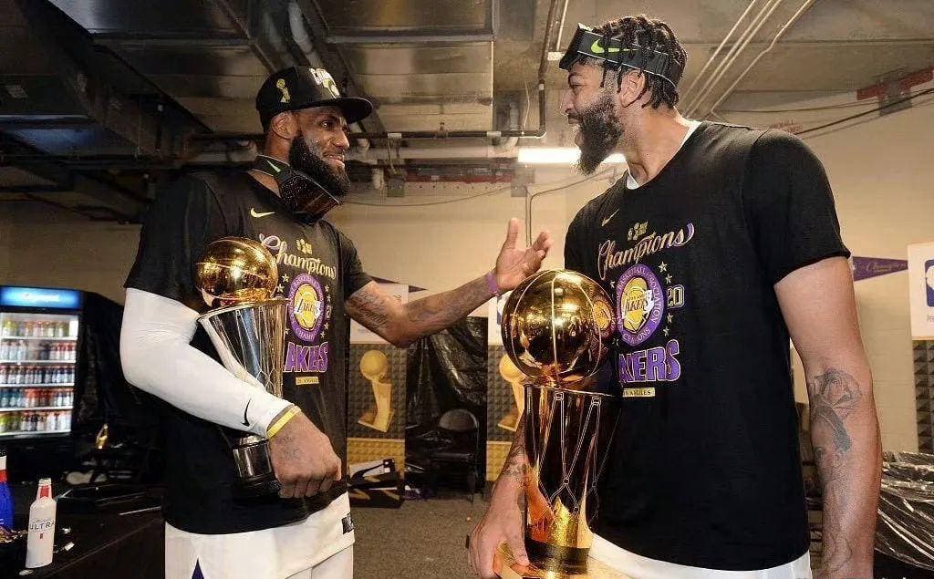洛杉矶湖人：NBA第一豪门的巨星传承