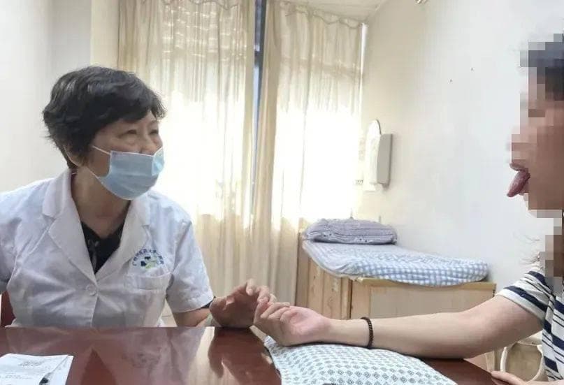 林凯玲：口干口苦，祸在肝胆！一个方子，清肝火补肝脾、一清一补，健脾和胃