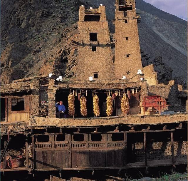 拥有世界上保存最完整的羌族古建筑群 四川这个村入选世界“最佳旅游乡村”