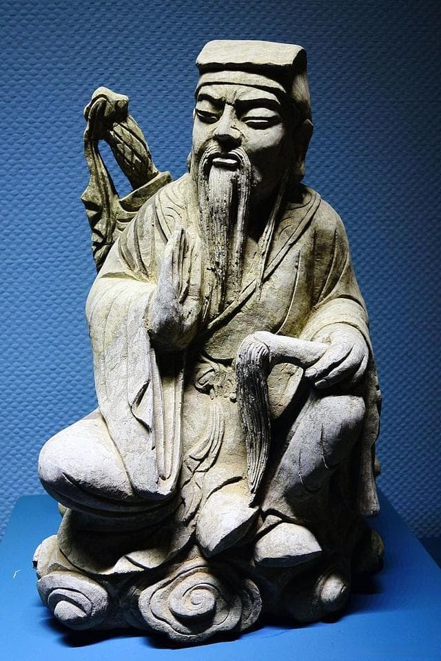 从游仙到护道：吕洞宾诗词里的道教世界