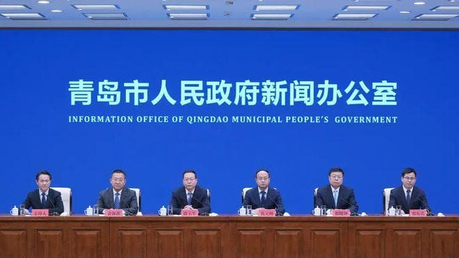 青岛港年集装箱吞吐量突破3000万标箱！