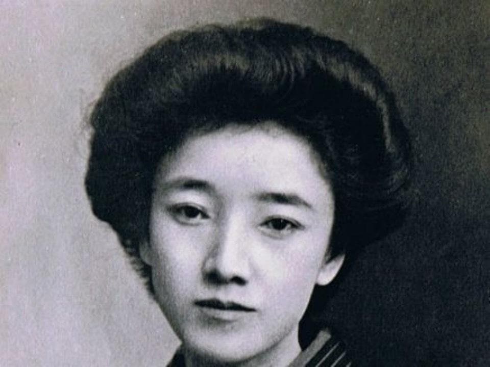 大正时代从婚姻枷锁到文学解放的柳原白莲