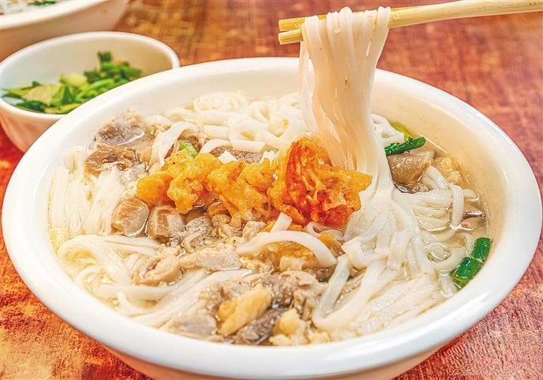 万宁后安粉汤：这碗“鲜”与岁月有关