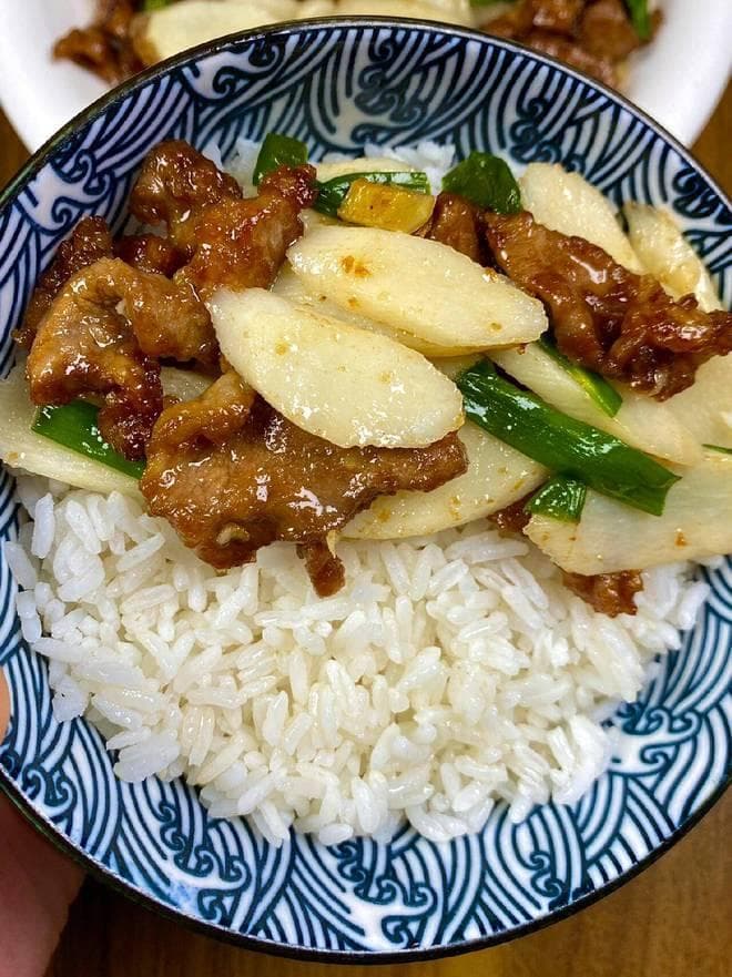“山药炒肉片”