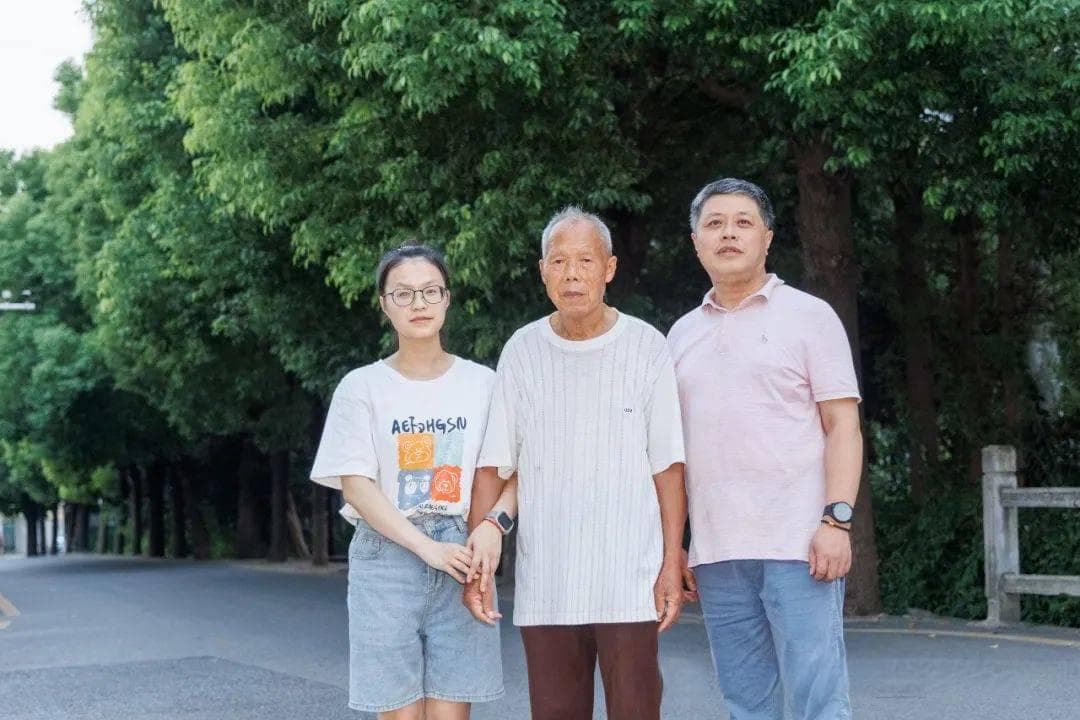 师以匠心 一路芳华 | 三代接力，一个“教师家庭”的故事