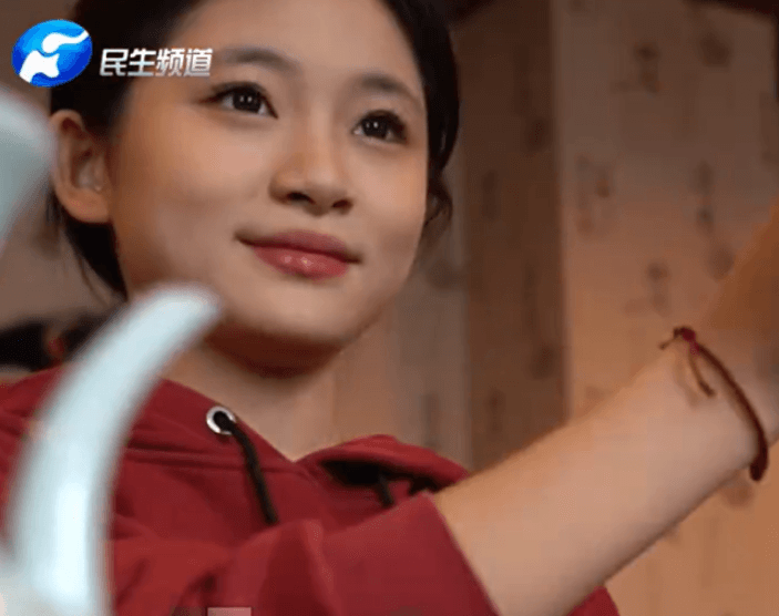双胞胎姐妹学茶艺：打破偏见让热爱绽放光彩
