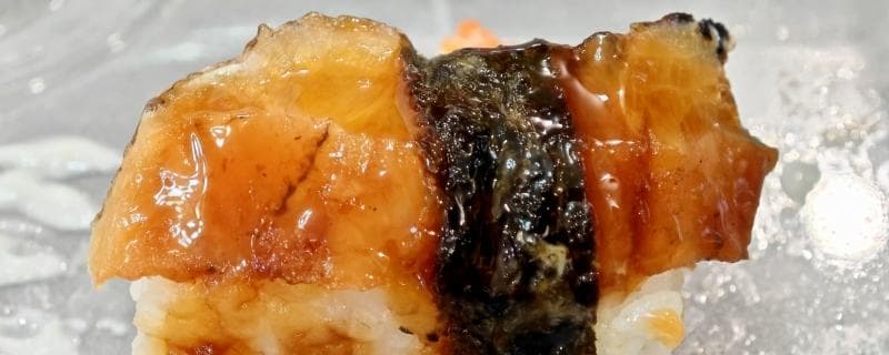 寿司制作完全指南：从食材准备到成品切片