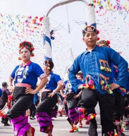 阿昌族节日：阿昌族怎样过“泼水节”