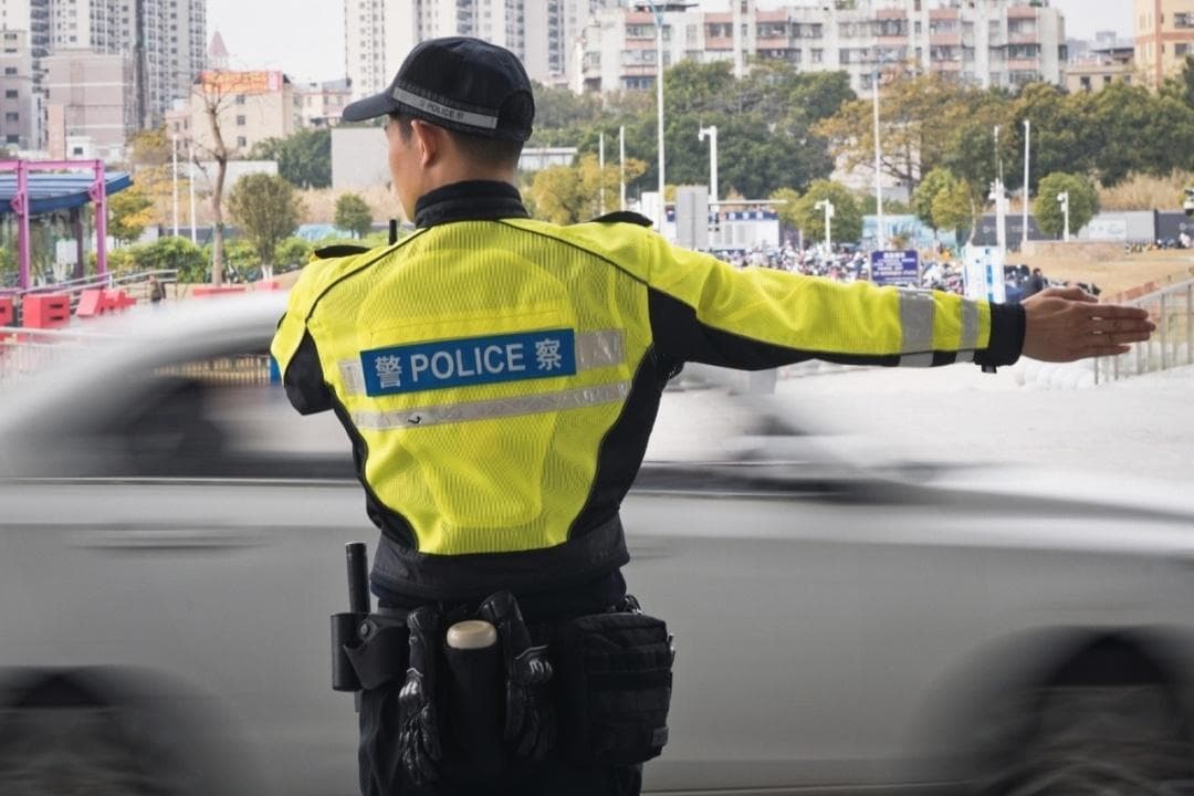 新增！路遇这8类行为，可向广州交警举报