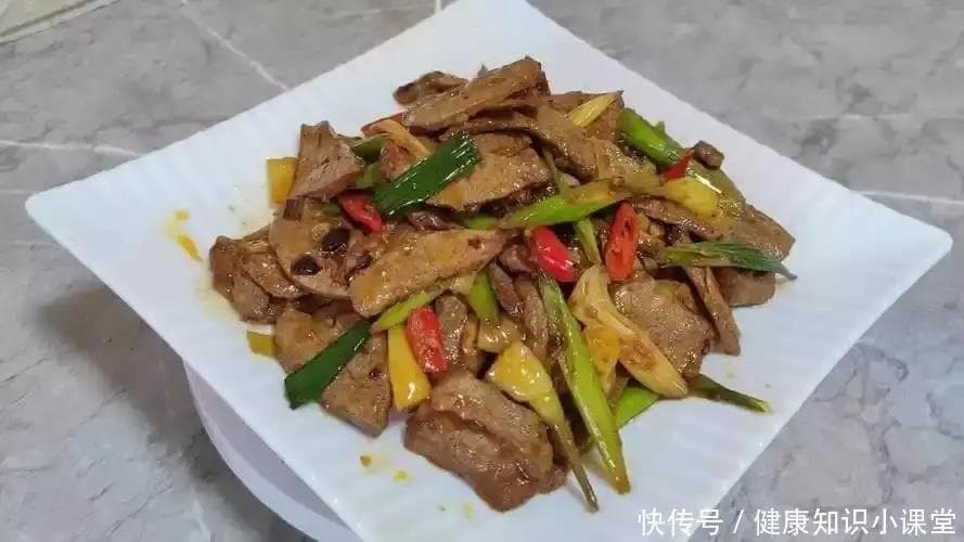 隐性 “脂肪大户” 被查出，不想血脂超标，6 类食物建议少吃或不吃