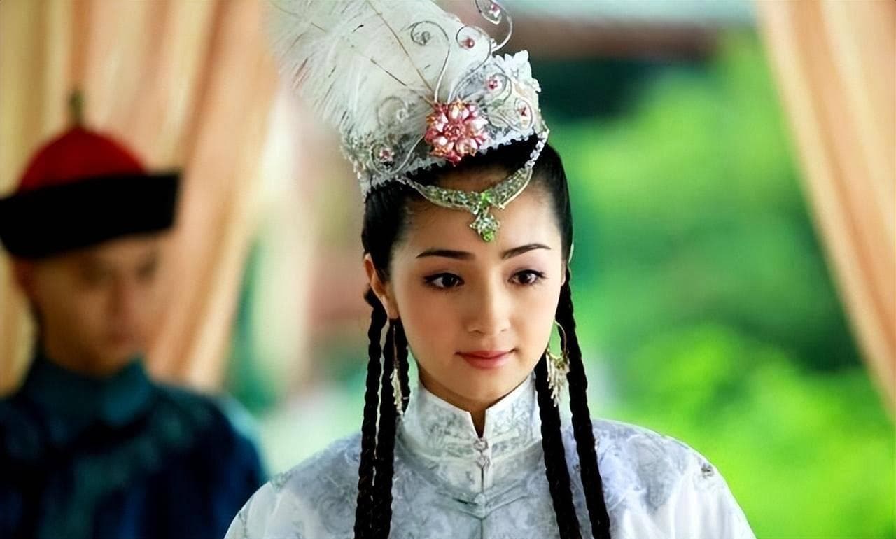 从《轩辕剑》到《择天记》：古力娜扎的演艺之路