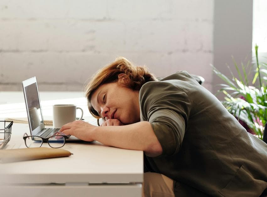 Nature重磅发现：睡眠的重要性+1！大脑通过深度睡眠促进心脏病发作后的恢复