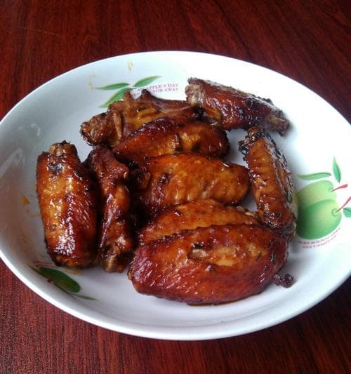 美味营养的时蔬烤鸡翅（以新鲜时蔬为基础）