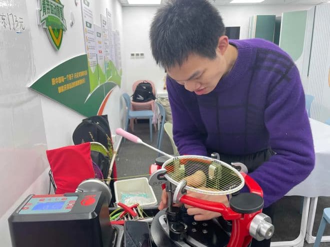 这份“枯燥乏味”的小众工作，更适合「笨小孩」