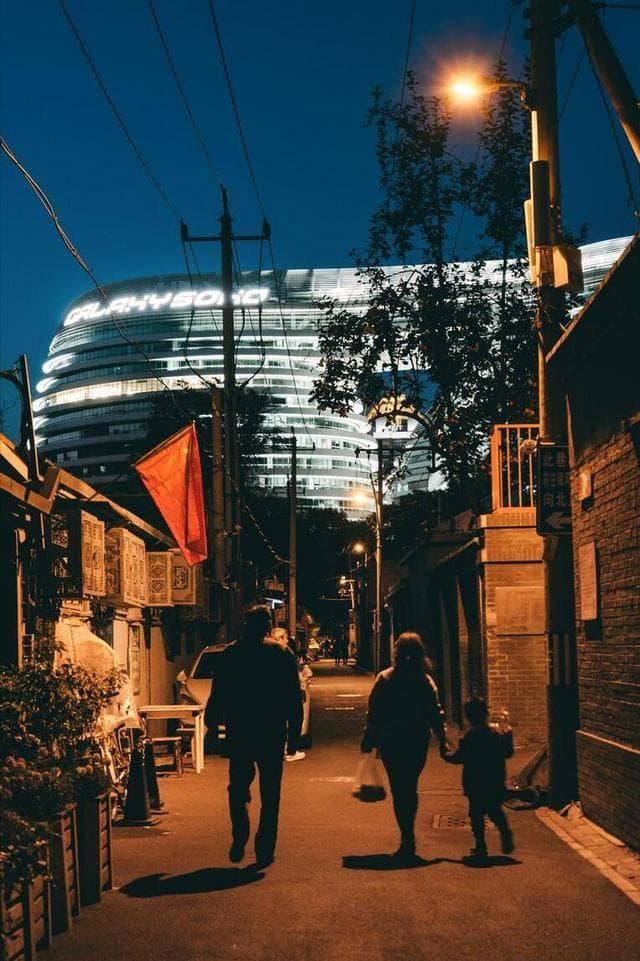 北京特产指南：烤鸭、二锅头等十大经典产品详解