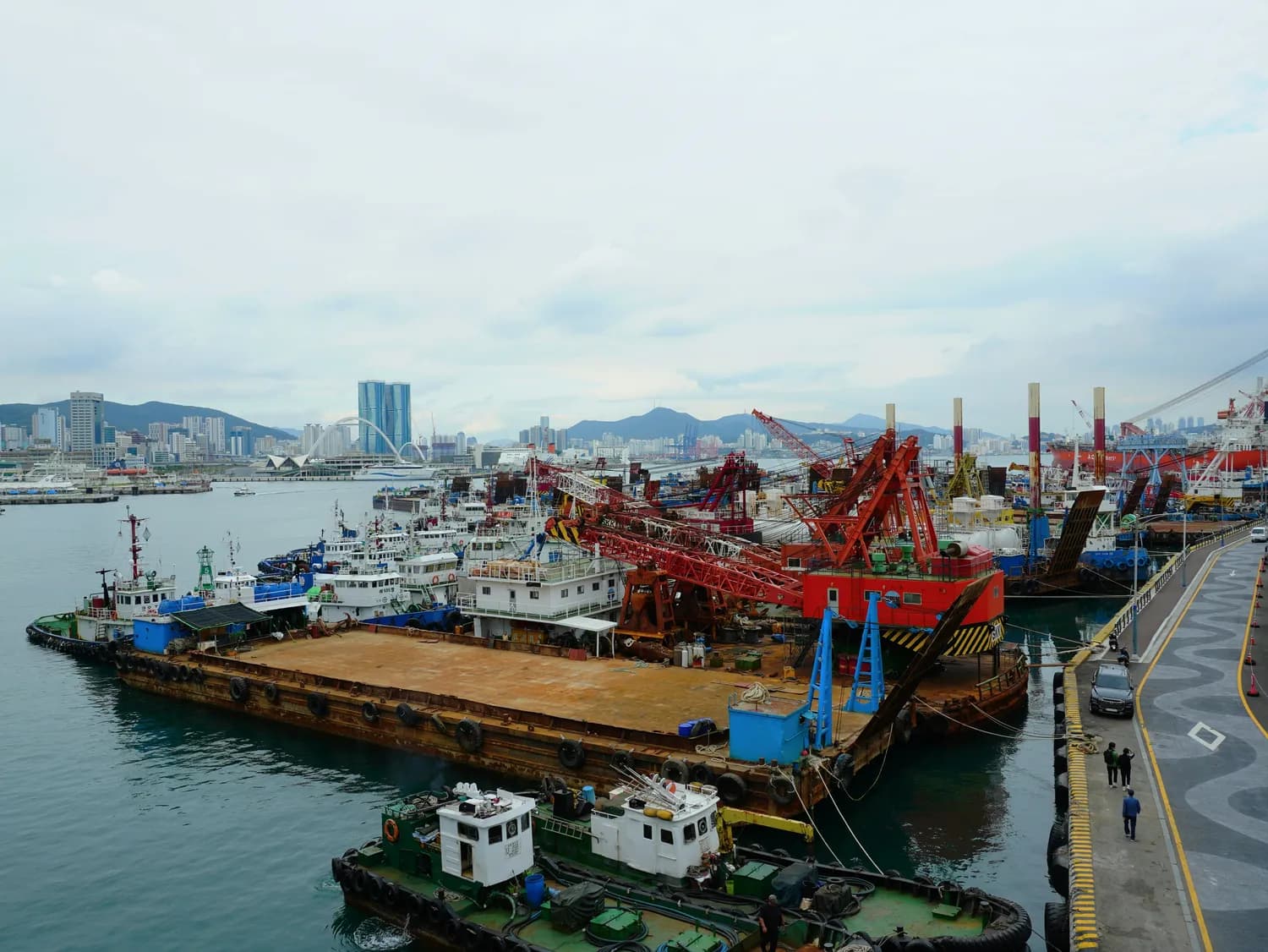 广州南沙龙穴造船基地：从滩涂到华南最大造船基地的崛起之路