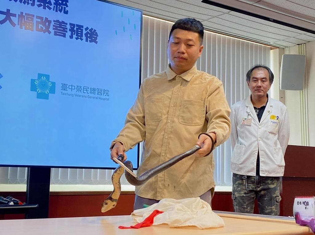 夏天蛇類脾氣暴躁！7招避免蛇咬傷 中榮創新預測系統避免蛇傷截肢
