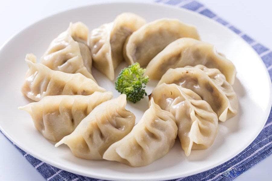 正月初五吃饺子：北方习俗背后的文化内涵