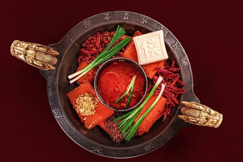 深圳特色火锅：新鲜海味，尽享海洋盛宴