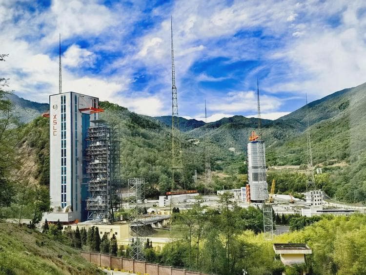 西昌卫星发射中心变身风景区，近距离观赏发射现场，感受嫦娥奔月