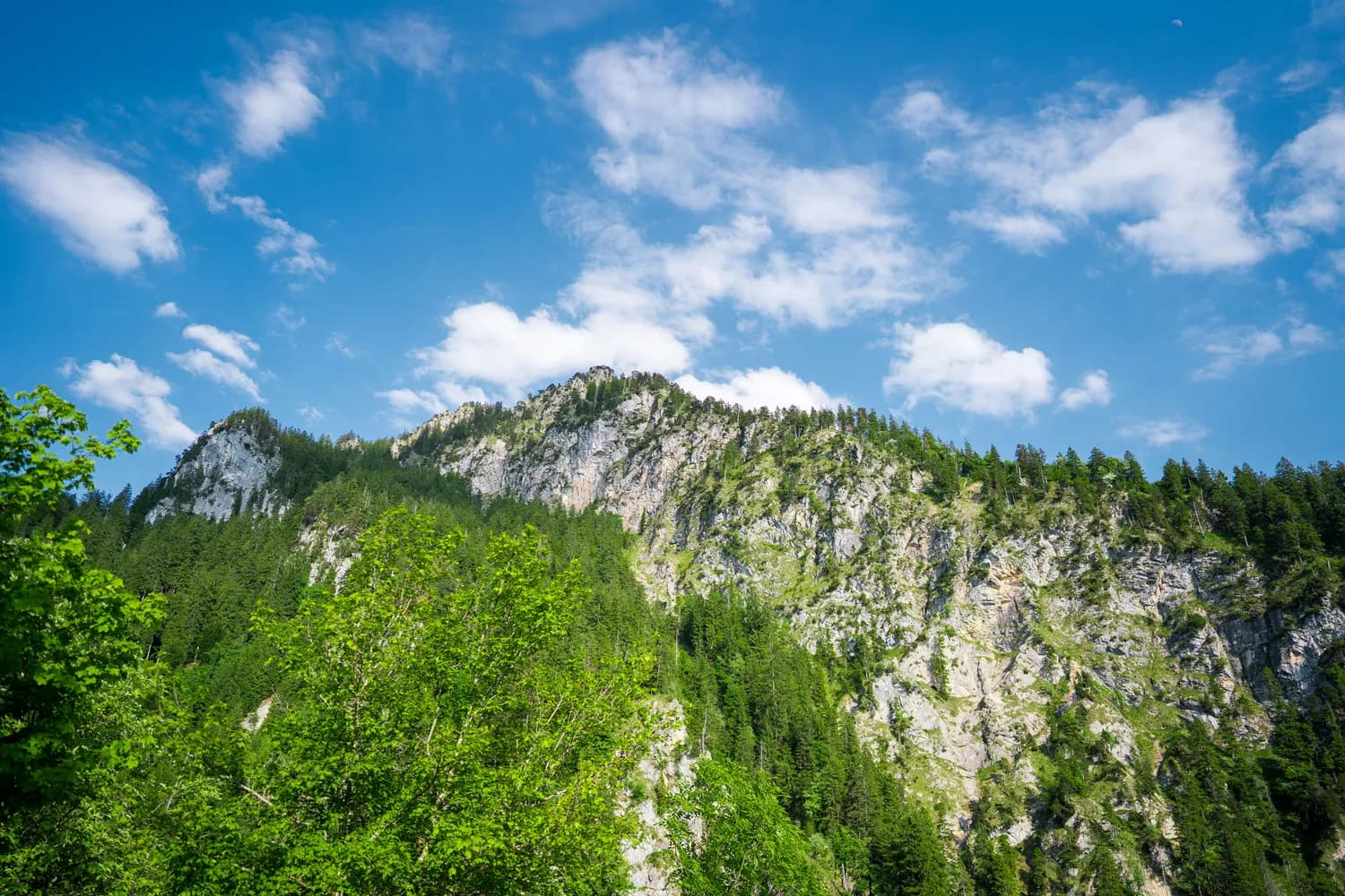 承德兴隆山：北方的“黄山+张家界”，还有玻璃桥和观光电梯
