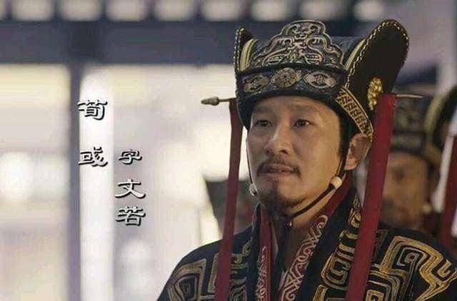 荀彧为何舍弃袁绍投奔曹操？除了荀彧慧眼识人，还有3个原因