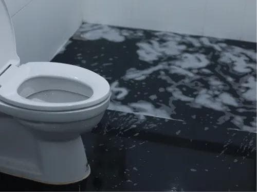 浴室地台去水慢？教你5个DIY解决方法！