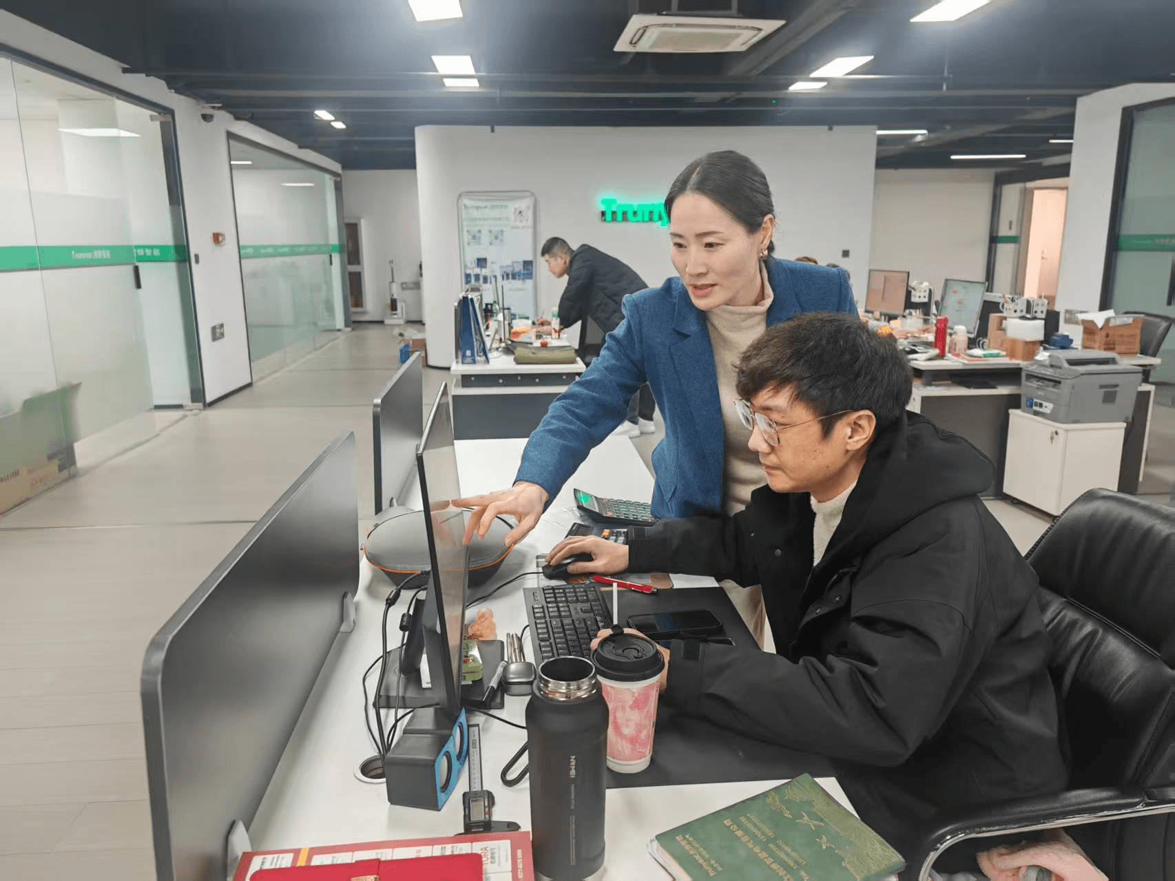 老板成"网红" 从网络流量中寻到发展力量
