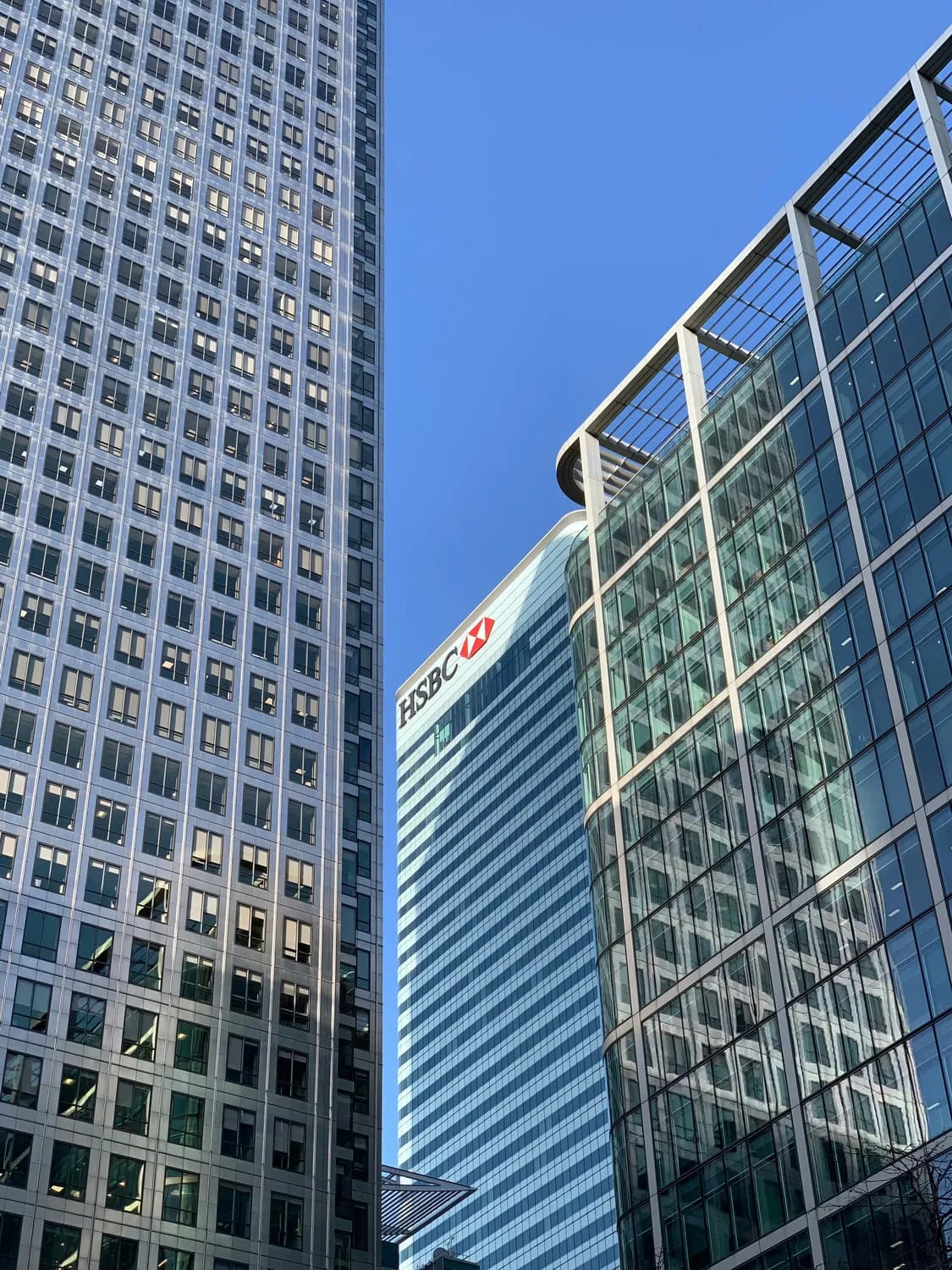 汇丰银行清廉金融实践：从制度建设到科技赋能