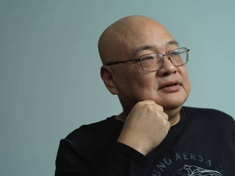 “骏马奖”得主凡一平：捕捉人性微光，在文学里回望故乡