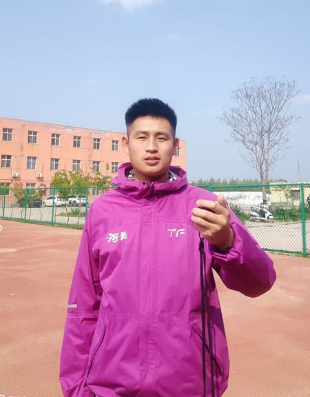 张国栋：开辟通往未来的跑道