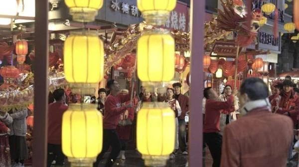 春晚武汉分会场里的非遗摊位：代表性传承人展示荆楚瑰宝