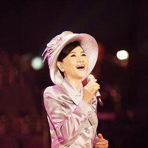 凤飞飞经典歌曲大盘点：哪首歌最能触动你的心弦？