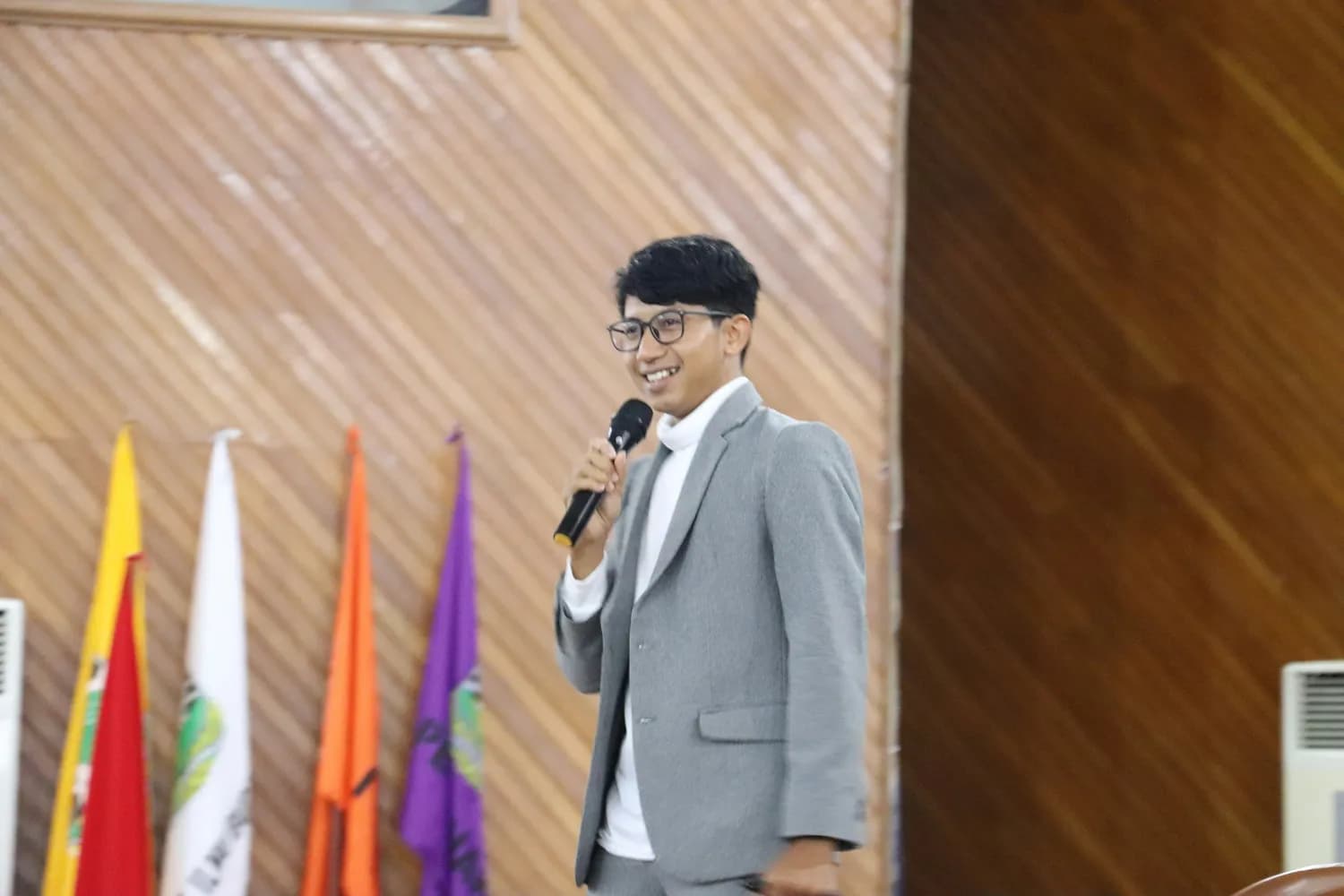 吴晓波教你职场不卑不亢