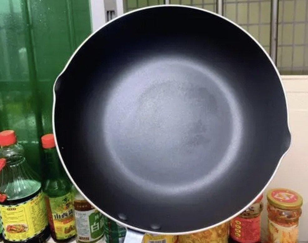 不粘锅选购指南：价格、材质、品牌全方位解析