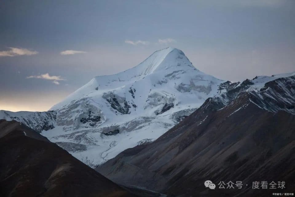 昆仑山旅游攻略：地理位置、自然景观与文化意义全解析