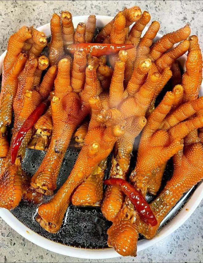 豉油皇鸡脚制作教程：软糯入味的传统美味