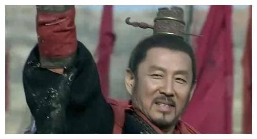 光武帝刘秀是如何加强中央集权的，开创光武盛世的？