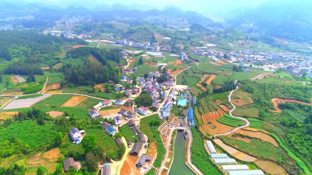 科学规划生态空间布局 探索美丽乡村建设“场坪样板”