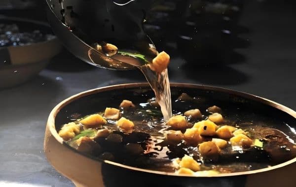 恩施油茶汤：传统特色美食的制作与营养