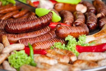 绿色健康的美食革命：探索新鲜食材与创意烹饪的完美融合，引领健康生活方式!