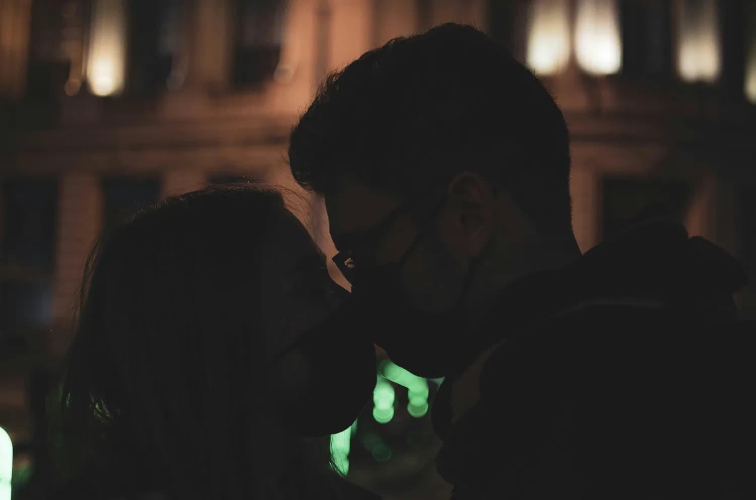 Tinder上如何用聊天技巧找到真爱？