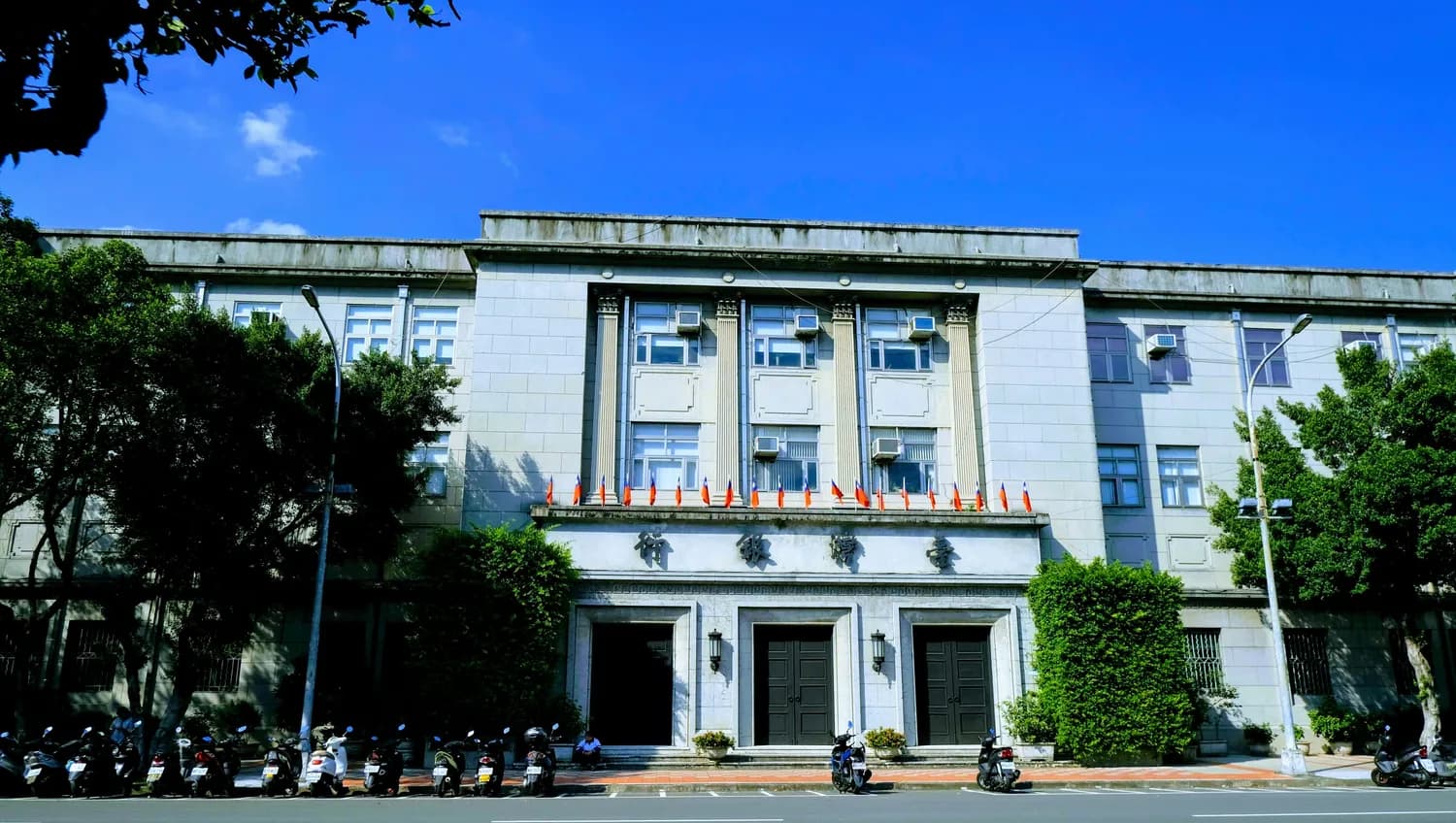 中山市“数字乡村”建设提速 高沙社区智慧大屏上线