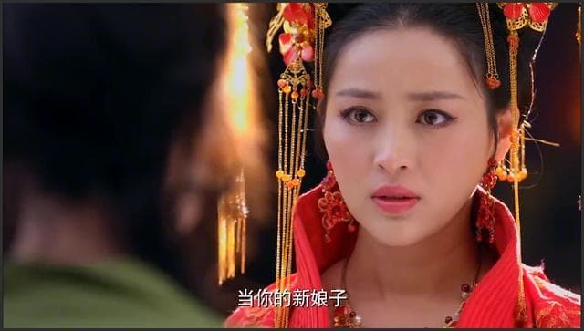 古龙给了她最美容貌，连男主都被她迷住，她却背着未婚夫与人私奔