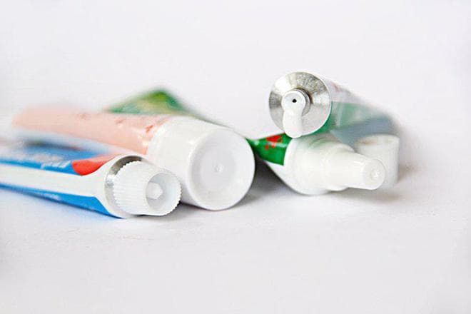 几块钱一支的红霉素软膏，能治多少病？医生提醒：6个作用很突出